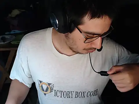 thealfawolf01 online show from 11, 1, 2025