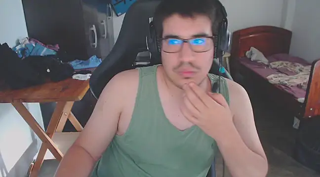 thealfawolf01 online show from 1, 3, 2025