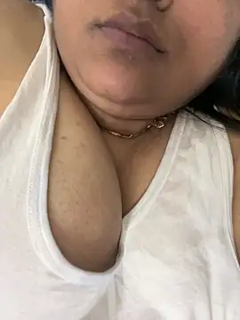 smile pretty online show from 18, 3, 2025