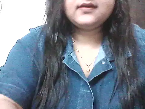 smile pretty online show from 17, 4, 2026