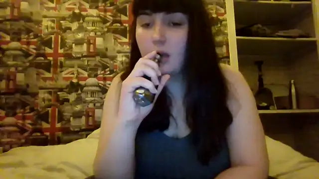 Lynylou online show from 21, 12, 2025