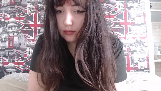 Lynylou online show from 16, 2, 2026