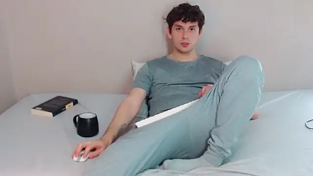 Elio555 online show from 1, 2, 2025