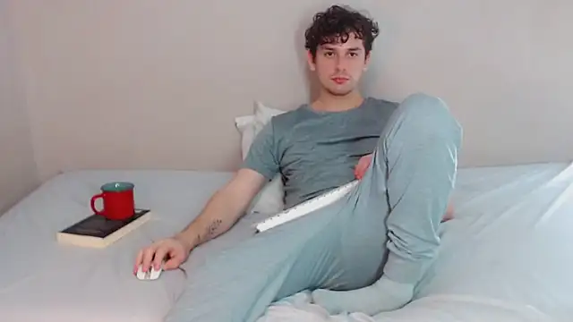 Elio555 online show from 3, 2, 2025