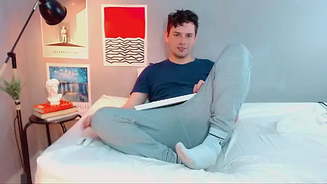 Elio555 online show from 5, 10, 2025