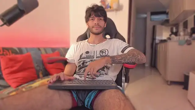 justin stark7 online show from 15, 11, 2025