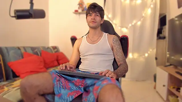 justin stark7 online show from 20, 12, 2025