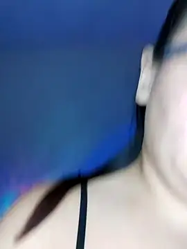 Snapshot of Angiee2001 chatting on 15, 3, 2025 Angiee2001 online show from 15, 3, 2025