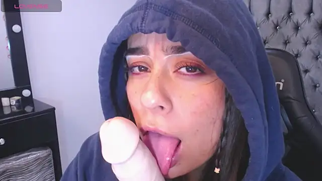 Georgina 1t online show from 15, 2, 2025