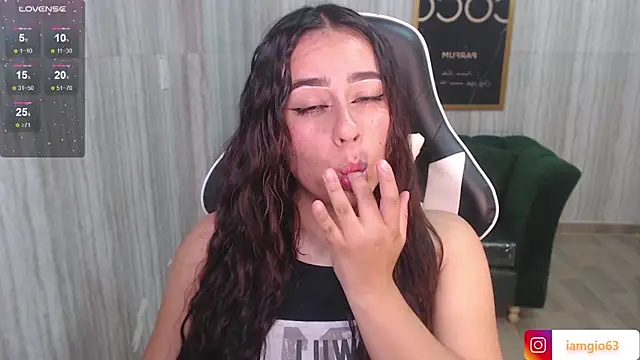 Georgina 1t online show from 28, 2, 2025