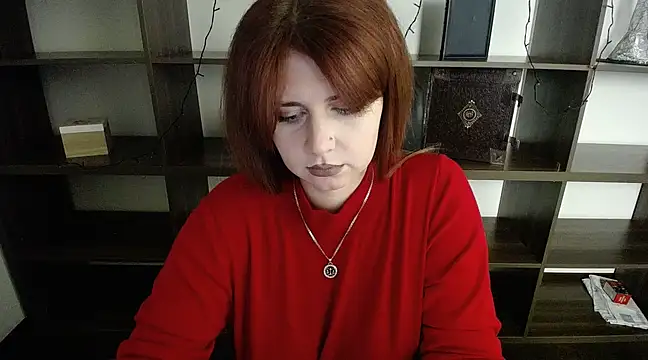 Snapshot of Lizzy_Love chatting on 14, 12, 2024 Lizzy Love online show from 14, 12, 2024