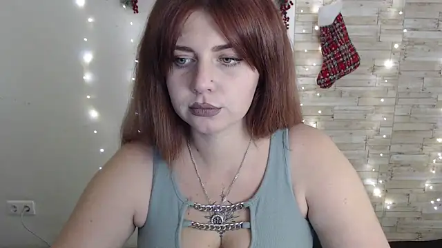 Snapshot of Lizzy_Love chatting on 16, 12, 2024 Lizzy Love online show from 16, 12, 2024