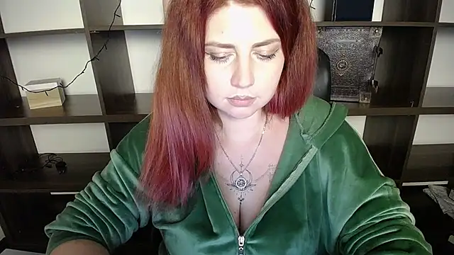 Snapshot of Lizzy_Love chatting on 21, 1, 2025 Lizzy Love online show from 21, 1, 2025