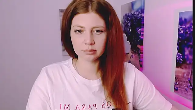 Snapshot of Lizzy_Love chatting on 28, 11, 2025 Lizzy Love online show from 28, 11, 2025