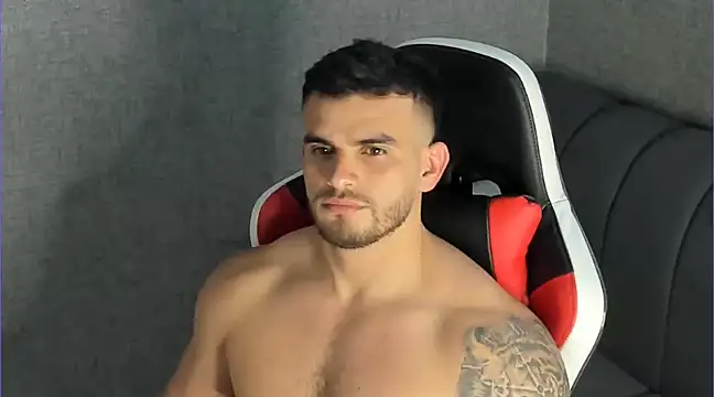 Snapshot of Ricardogo19 chatting on 4, 1, 2025 Ricardogo19 online show from 4, 1, 2025