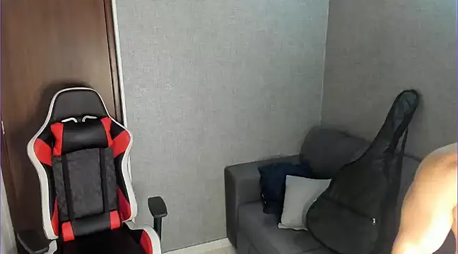 Snapshot of Ricardogo19 chatting on 8, 1, 2025 Ricardogo19 online show from 8, 1, 2025