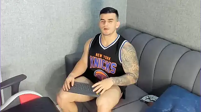 Snapshot of Ricardogo19 chatting on 2, 2, 2025 Ricardogo19 online show from 2, 2, 2025