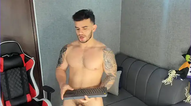 Snapshot of Ricardogo19 chatting on 24, 2, 2025 Ricardogo19 online show from 24, 2, 2025