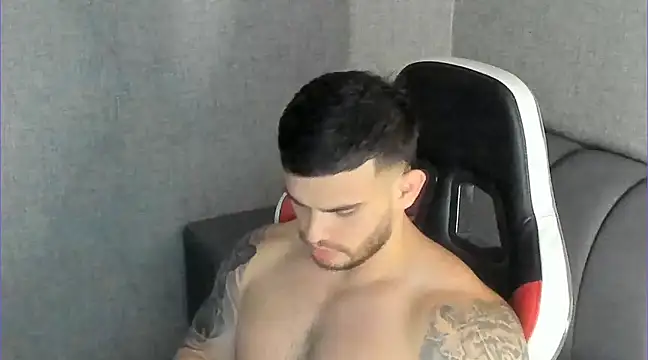 Snapshot of Ricardogo19 chatting on 2, 3, 2025 Ricardogo19 online show from 2, 3, 2025