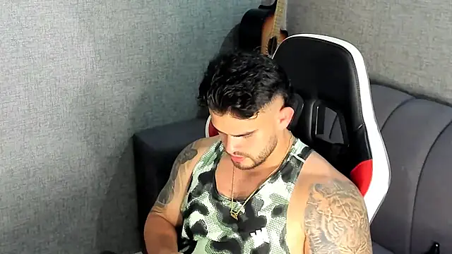 Snapshot of Ricardogo19 chatting on 3, 10, 2025 Ricardogo19 online show from 3, 10, 2025