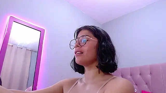 LoaLuxury online show from 19, 3, 2025