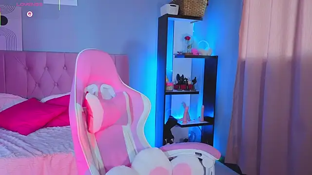 LoaLuxury online show from 24, 10, 2025