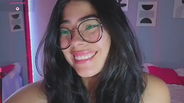 LoaLuxury online show from 19, 2, 2026