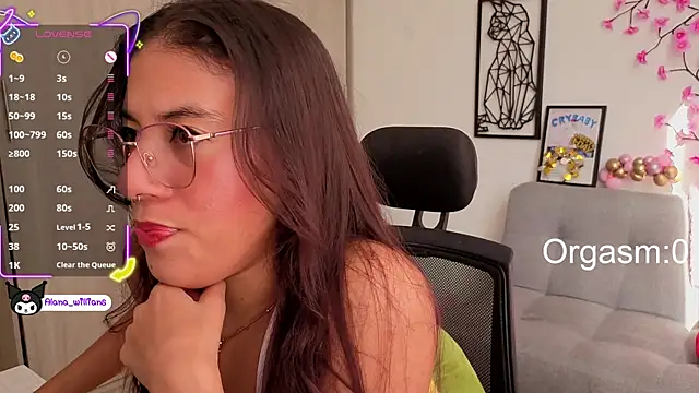 Snapshot of 1Alana_W chatting on 31, 5, 2026 1Alana W online show from 31, 5, 2026