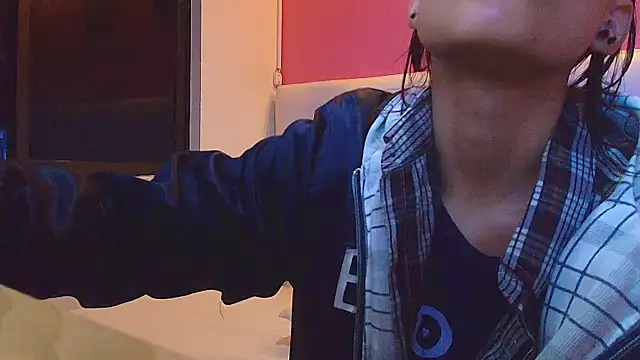 Snapshot of yourcuteneighbourr chatting on 19, 2, 2025 yourcuteneighbourr online show from 19, 2, 2025