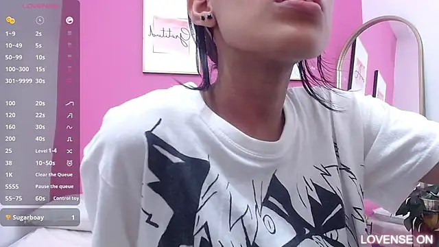 Snapshot of yourcuteneighbourr chatting on 20, 3, 2025 yourcuteneighbourr online show from 20, 3, 2025