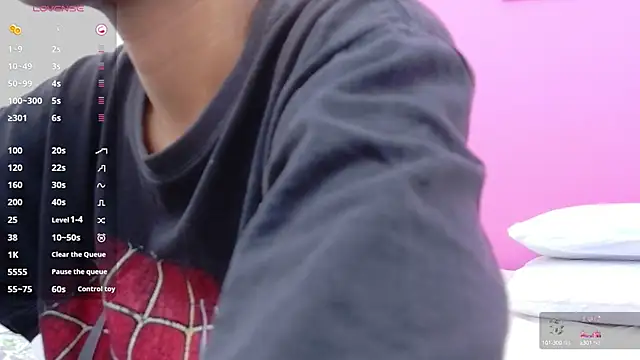 Snapshot of yourcuteneighbourr chatting on 24, 9, 2025 yourcuteneighbourr online show from 24, 9, 2025