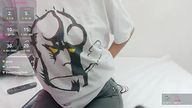 Snapshot of yourcuteneighbourr chatting on 16, 10, 2025 yourcuteneighbourr online show from 16, 10, 2025