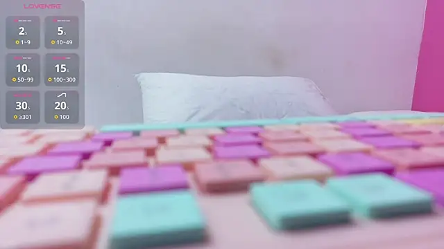 Snapshot of yourcuteneighbourr chatting on 20, 2, 2026 yourcuteneighbourr online show from 20, 2, 2026