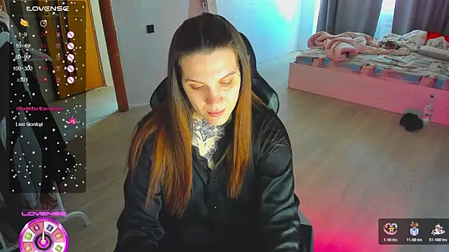 Snapshot of AizaRose chatting on 12, 2, 2026 AizaRose online show from 12, 2, 2026