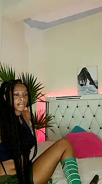 Snapshot of C-yoyo chatting on 12, 1, 2025 C-yoyo online show from 12, 1, 2025