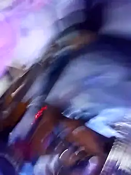 gurlnips online show from 23, 3, 2026