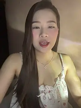 Snapshot of Bae1103 chatting on 31, 5, 2026 Bae1103 online show from 31, 5, 2026