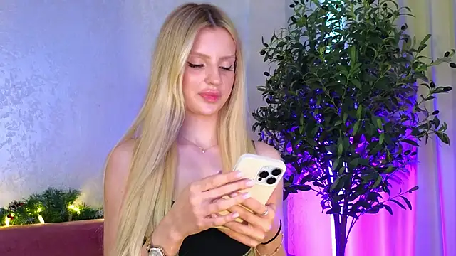 Snapshot of Grace_Gordon chatting on 3, 1, 2025 Grace Gordon online show from 3, 1, 2025