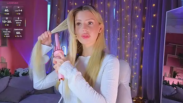 Snapshot of Grace_Gordon chatting on 18, 12, 2025 Grace Gordon online show from 18, 12, 2025