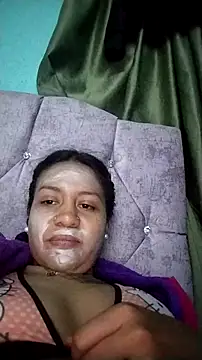 Tiphanydirty3 online show from 11, 11, 2025