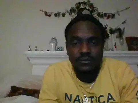 Snapshot of Hugedick0071 chatting on 4, 12, 2024 Hugedick0071 online show from 4, 12, 2024
