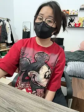 Jenni nana online show from 17, 3, 2025