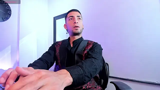 Snapshot of DrakeNeumann chatting on 18, 5, 2026 DrakeNeumann online show from 18, 5, 2026