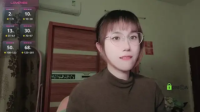 Lili 666 online show from 10, 1, 2025