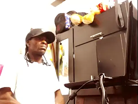 phillip-hot online show from 22, 1, 2025