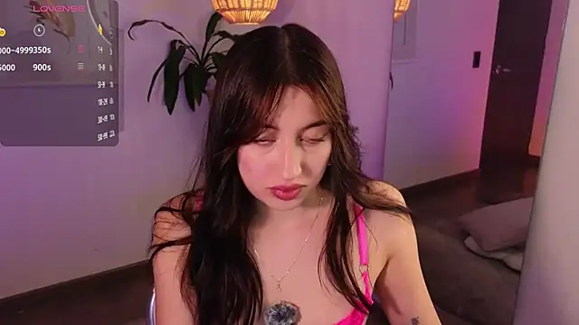 Snapshot of eimy22 chatting on 13, 2, 2025 eimy22 online show from 13, 2, 2025