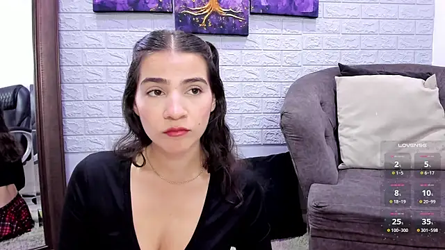 Miranda doll  online show from 18, 4, 2026