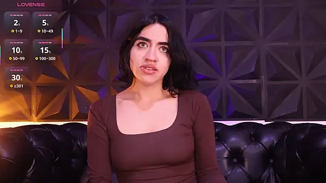 KasiaNoir  online show from 9, 1, 2026