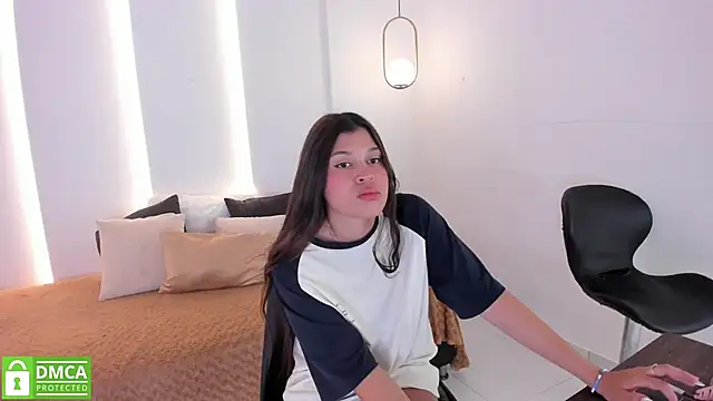 Snapshot of nami_hot04 chatting on 23, 1, 2025 nami hot04 online show from 23, 1, 2025