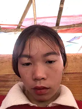 ngoclothingoc9en online show from 4, 1, 2025